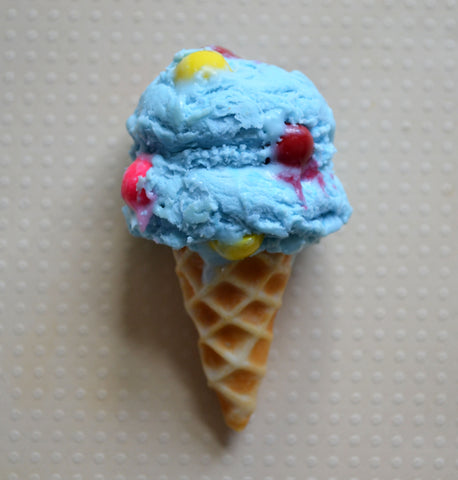 Bubblegum Ice Cream Cone Magnet