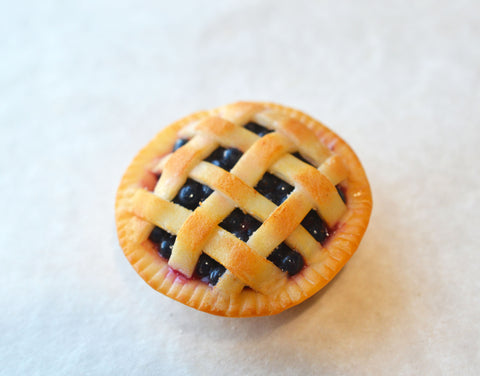 blueberry pie magnet